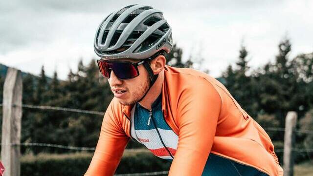 cyclist wearing sports sunglasses