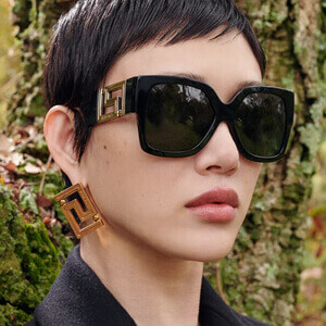 versace ad 300×300 1.jpg